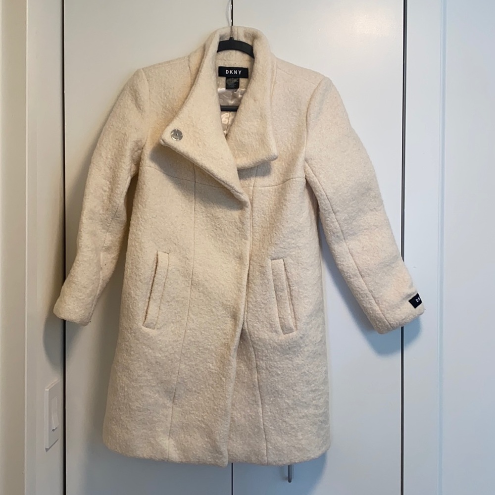 DKNY Single Breasted Wool Cream Coat Women’s